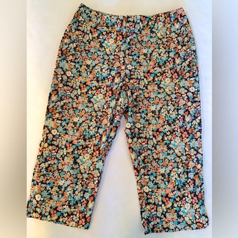 Villager Sport Women’s 8 Petite Capris